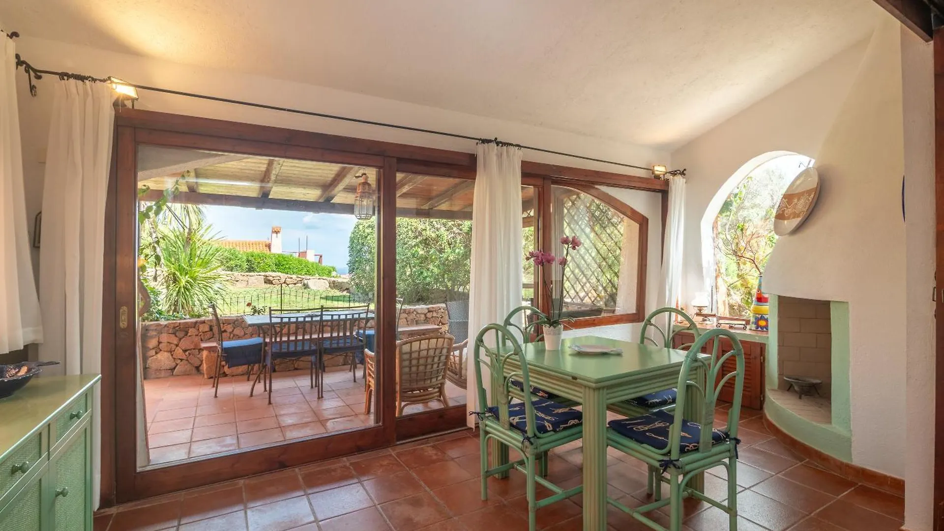 Villa Ari Porto Rafael